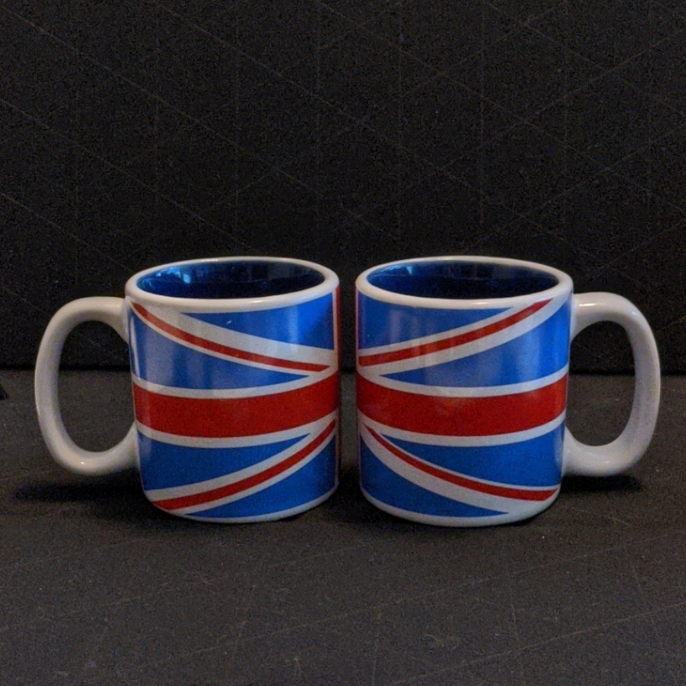 2 Very Small Mugs with the British flag on them